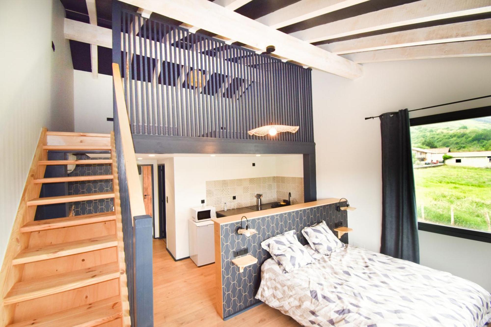 Appartement Vue Montagnes - Axuria Zugarramurdi Buitenkant foto