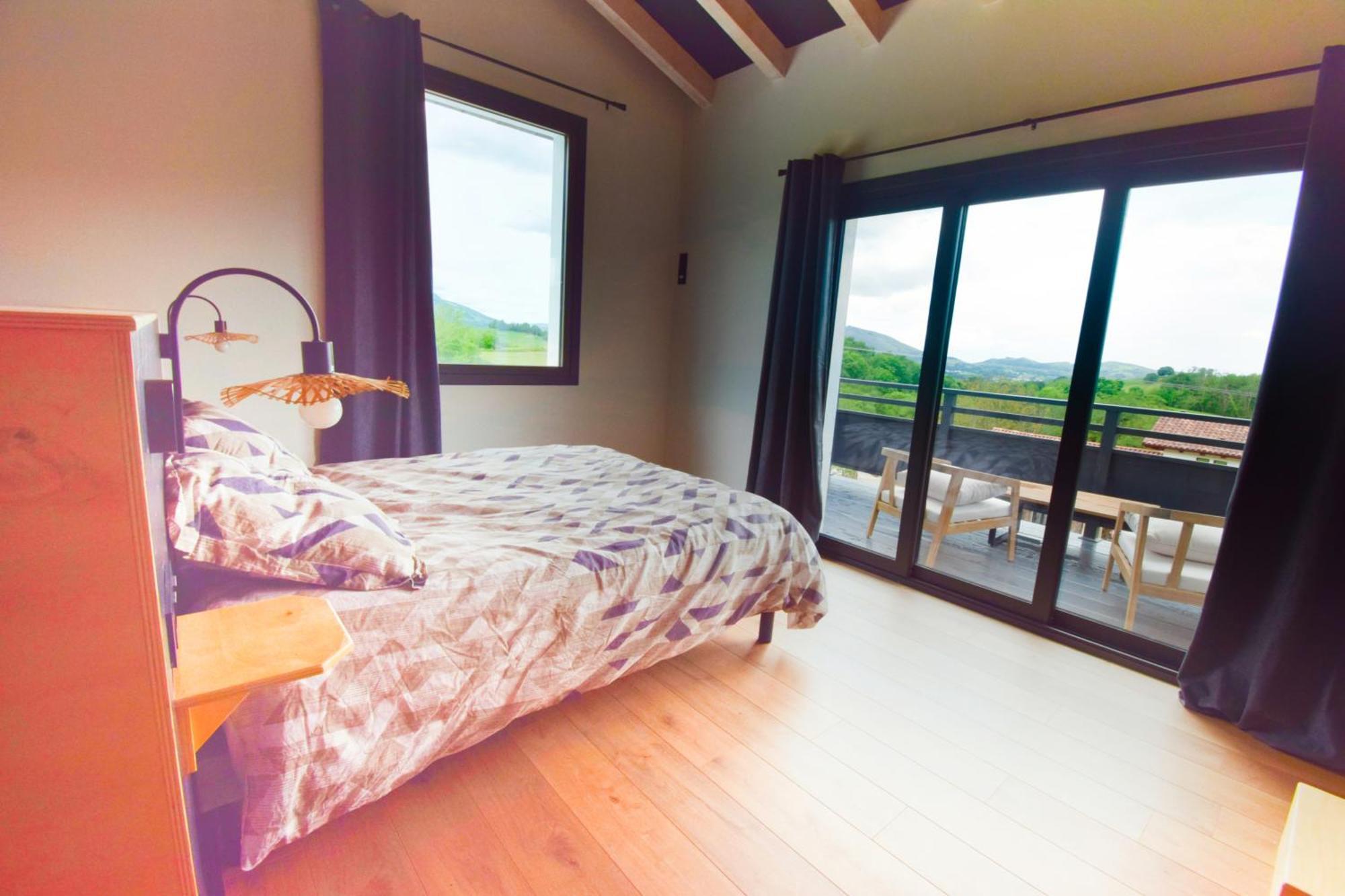 Appartement Vue Montagnes - Axuria Zugarramurdi Buitenkant foto